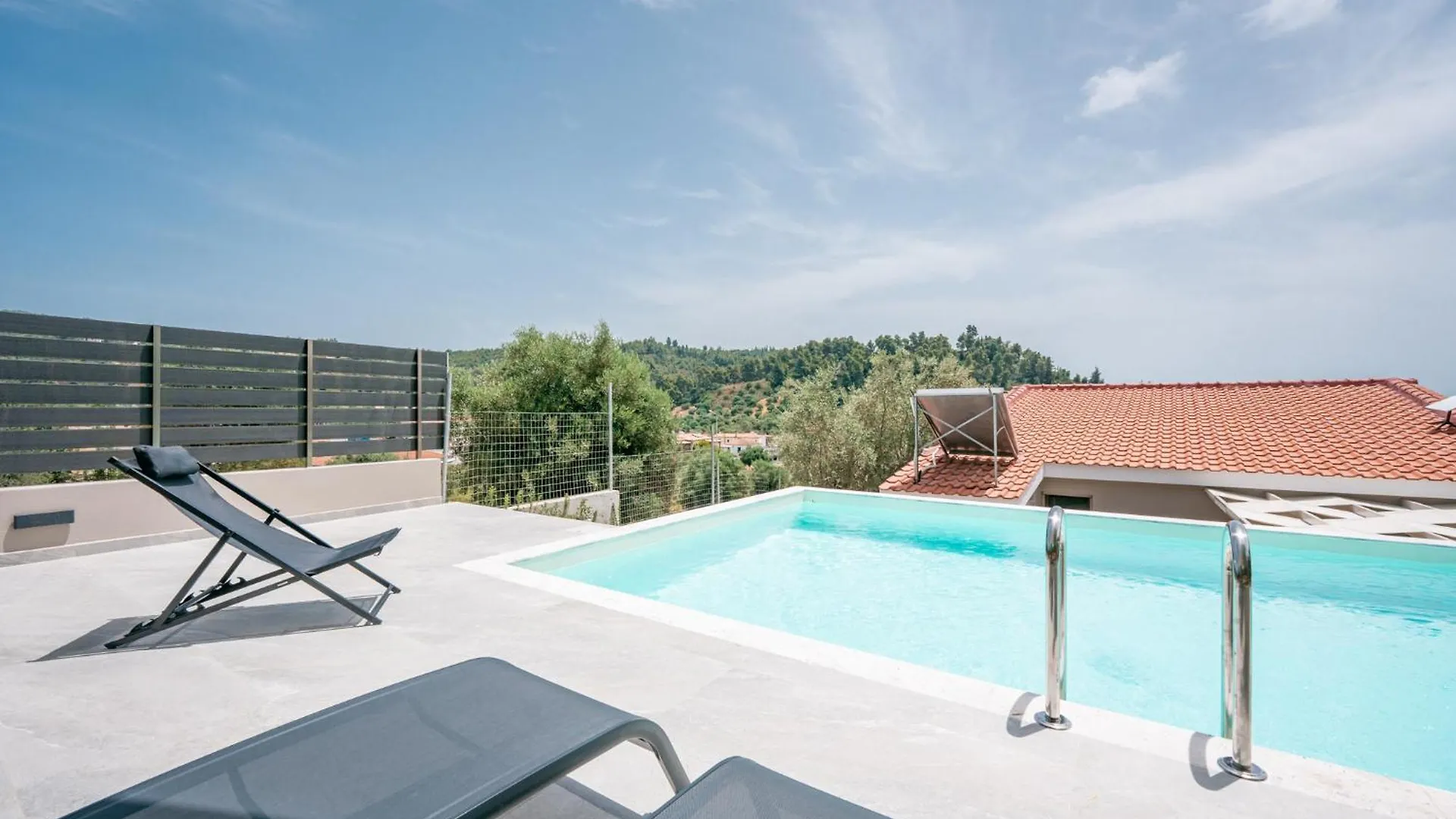 Themida Luxurious Accommodation By Travel Pro - Nea Skioni Halkidiki 0*,